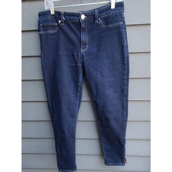 White House Black Market Denim - White House Black Market The Crop Jeans zippers on the bottom 8